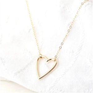 Hollow heart necklace